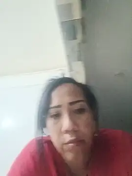 Snapshot of OliviaWilliamm chatting on 06-26-26, 01:54 OliviaWilliamm online show from 06-26-26, 01:54