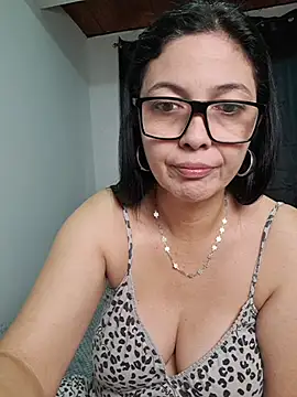 Scarlett Valnyx online show from 06-23-26, 02:04