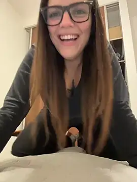 lilylovelesss online show from 06-03-26, 04:04