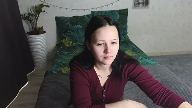 Tori cute online show from 06-16-26, 02:36