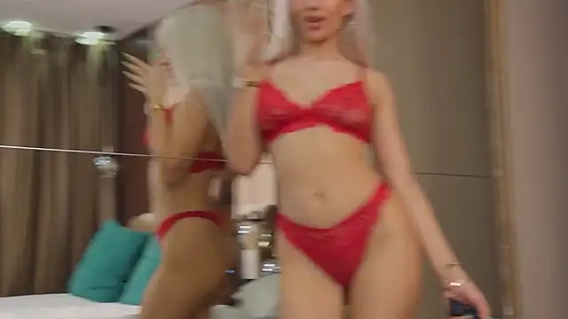 Snapshot of ZaraSpark chatting on 06-11-26, 05:05 ZaraSpark online show from 06-11-26, 05:05