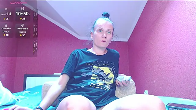 TorySoSweety online show from 01-27-25, 01:19