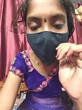 Snapshot of reshma124 chatting on 06-17-26, 06:20 reshma124 online show from 06-17-26, 06:20