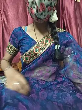 Snapshot of reshma124 chatting on 06-27-26, 02:55 reshma124 online show from 06-27-26, 02:55