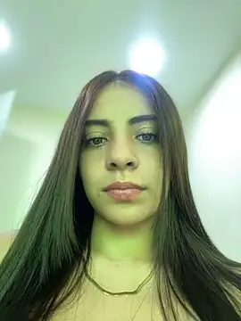 Hanna Cruz  online show from 06-02-26, 05:37
