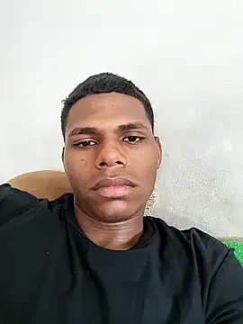 Snapshot of Daniel713- chatting on 05-21-26, 06:37 Daniel713- online show from 05-21-26, 06:37