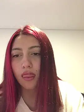 Emma Cut online show from 05-20-26, 04:46