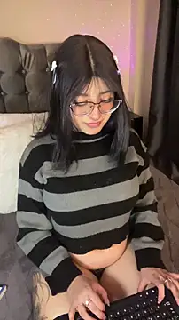 Snapshot of noellerubi chatting on 05-23-26, 03:23 noellerubi online show from 05-23-26, 03:23