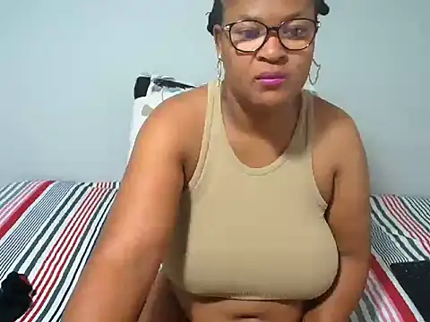 CandyYumsAerolaXX online show from 06-04-26, 07:25