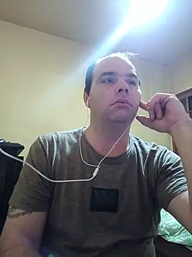 Snapshot of Safado700 chatting on 07-08-26, 02:16 Safado700 online show from 07-08-26, 02:16