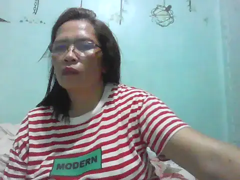 momshe2026 online show from 06-20-26, 08:00