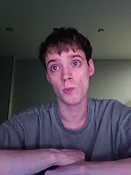 Snapshot of Gaarty chatting on 06-24-26, 07:57 Gaarty online show from 06-24-26, 07:57