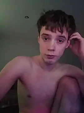 Snapshot of Gaarty chatting on 06-25-26, 04:00 Gaarty online show from 06-25-26, 04:00