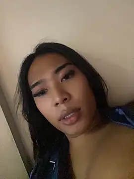hugecock tamira online show from 06-13-26, 01:58