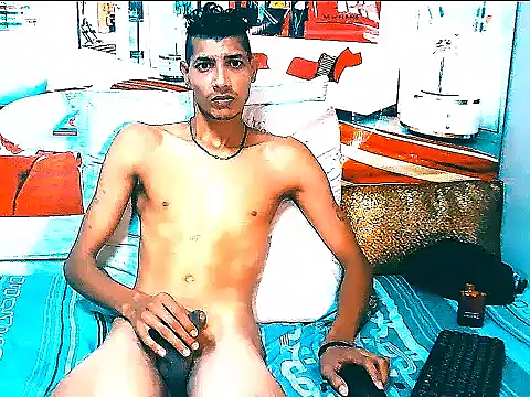 Snapshot of IndianSavageMale chatting on 07-03-26, 05:08 IndianSavageMale online show from 07-03-26, 05:08