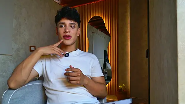 Snapshot of Ander_asford77 chatting on 06-03-26, 12:19 Ander asford77 online show from 06-03-26, 12:19