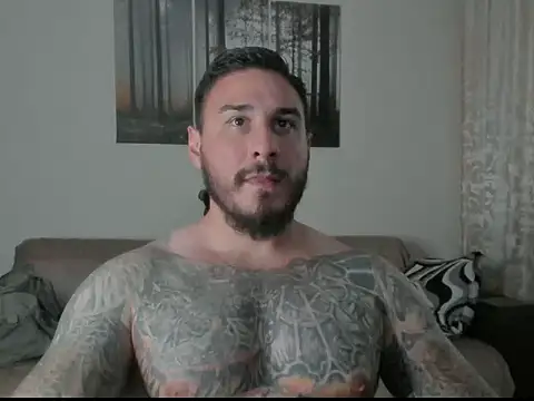 Snapshot of Gymdominus chatting on 05-22-26, 02:22 Gymdominus online show from 05-22-26, 02:22