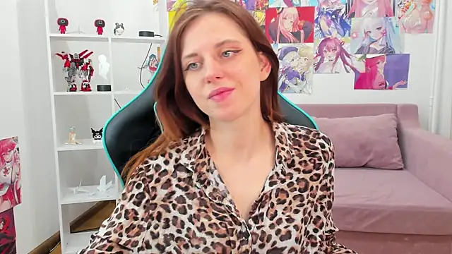 Snapshot of FreyaVeys chatting on 06-21-26, 05:21 FreyaVeys online show from 06-21-26, 05:21