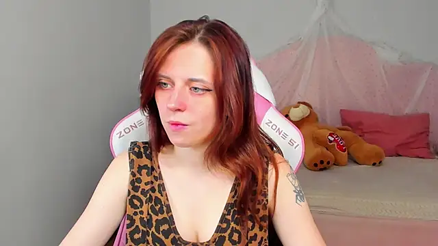 Snapshot of FreyaVeys chatting on 06-28-26, 05:13 FreyaVeys online show from 06-28-26, 05:13