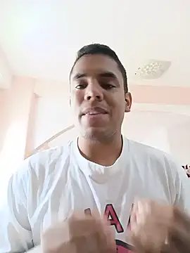 MiloThatch08 online show from 05-22-26, 01:39