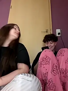 BellaHoneyy online show from 05-21-26, 10:06