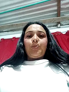 Snapshot of jessamondd chatting on 07-19-26, 02:26 jessamondd online show from 07-19-26, 02:26