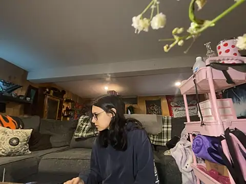 B4BYJINX online show from 05-26-26, 03:52