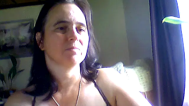 AniaCool77 online show from 06-16-26, 07:44