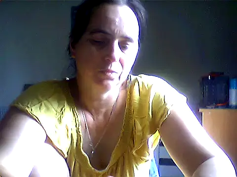 AniaCool77 online show from 06-17-26, 10:28