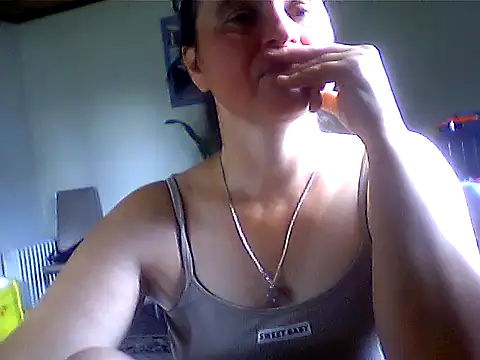 AniaCool77 online show from 06-22-26, 12:02