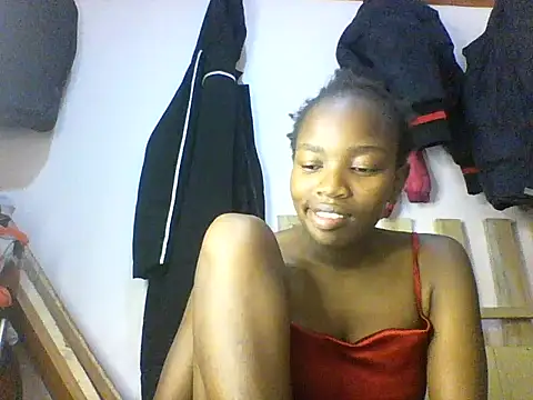 aliana082169 online show from 06-08-26, 11:54