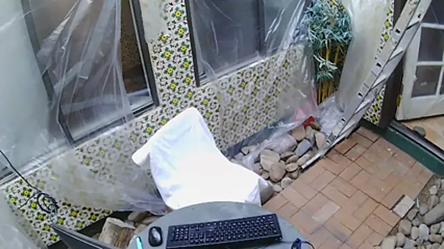 Snapshot of Clevername90 chatting on 02-05-26, 06:45 Clevername90 online show from 02-05-26, 06:45