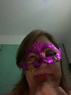 lulupiecitosamor online show from 05-21-26, 10:28