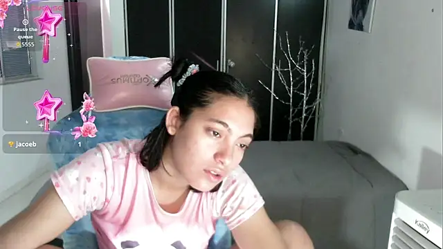 Dolce more online show from 06-19-26, 01:04