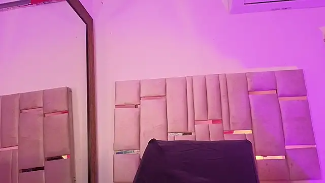 Mikaela-Banes online show from 07-23-26, 01:58