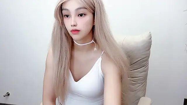 jiangjiang2005 online show from 07-06-26, 04:09