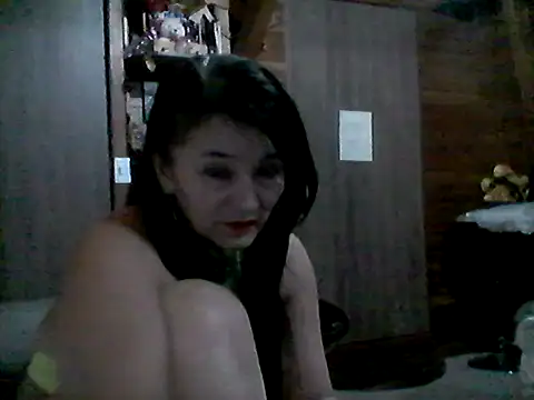 Snapshot of Anlly_garcia002 chatting on 06-25-26, 02:11 Anlly garcia002 online show from 06-25-26, 02:11