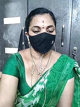 Leela 555 online show from 06-18-26, 11:14