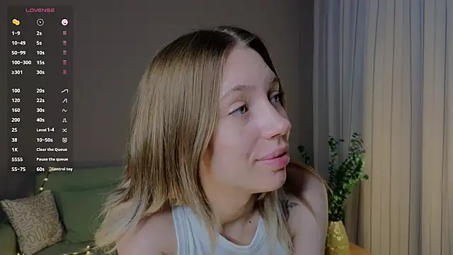 BlondeKelly online show from 06-30-26, 07:26