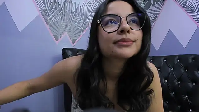 AuroraGreyy online show from 07-03-26, 11:38