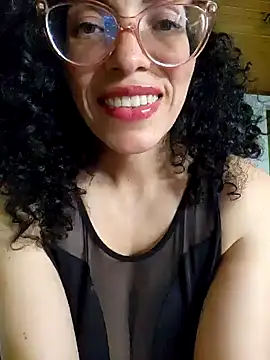 LUCI LOVE online show from 12-31-24, 08:02