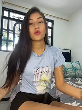 Snapshot of Aylin-fire chatting on 06-09-26, 07:36 Aylin-fire online show from 06-09-26, 07:36