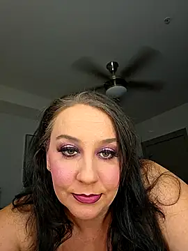 Snapshot of CreamVixen chatting on 07-09-26, 12:48 CreamVixen online show from 07-09-26, 12:48