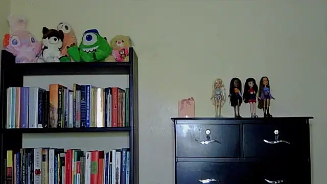 Snapshot of Kali_Hel chatting on 07-07-26, 05:10 Kali Hel online show from 07-07-26, 05:10
