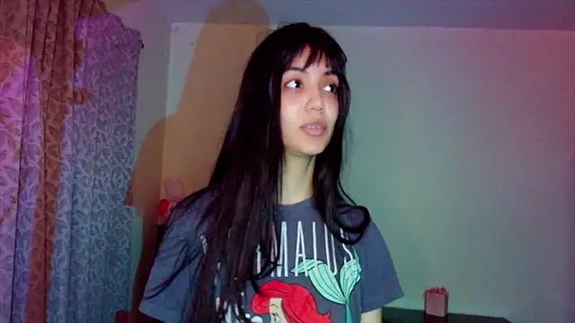 Snapshot of Kali_Hel chatting on 07-21-26, 02:47 Kali Hel online show from 07-21-26, 02:47