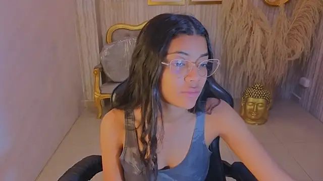 valentina gomez s online show from 06-30-26, 12:39