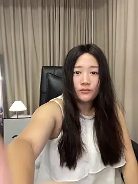 Luckysisi-s online show from 06-20-26, 02:25