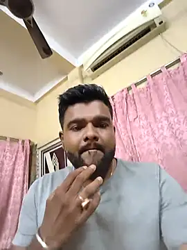 Snapshot of devraj184 chatting on 05-23-26, 07:51 devraj184 online show from 05-23-26, 07:51