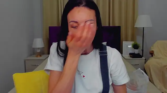 BouncySweety online show from 02-11-25, 05:07