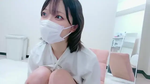 Snapshot of Sharu_ru chatting on 06-02-26, 03:03 Sharu ru online show from 06-02-26, 03:03